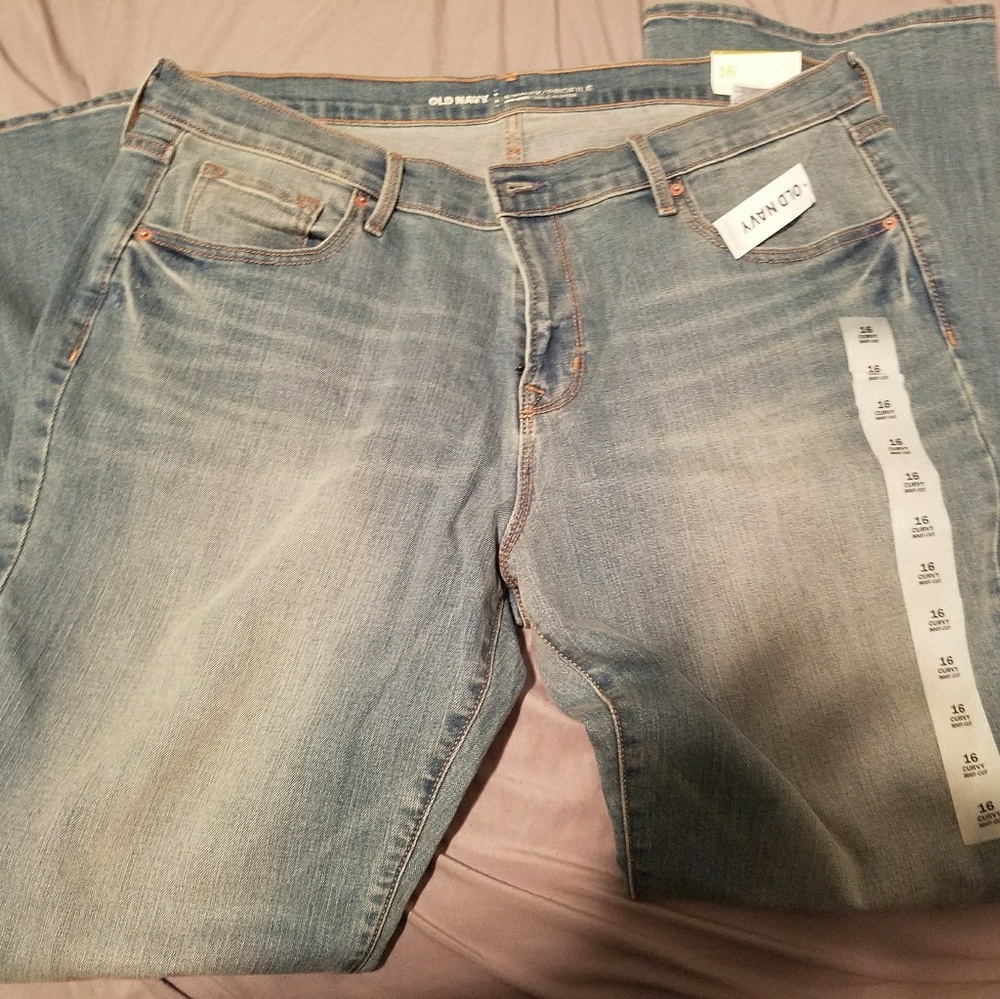 Old Navy Curvy Boot-Cut Jeans!